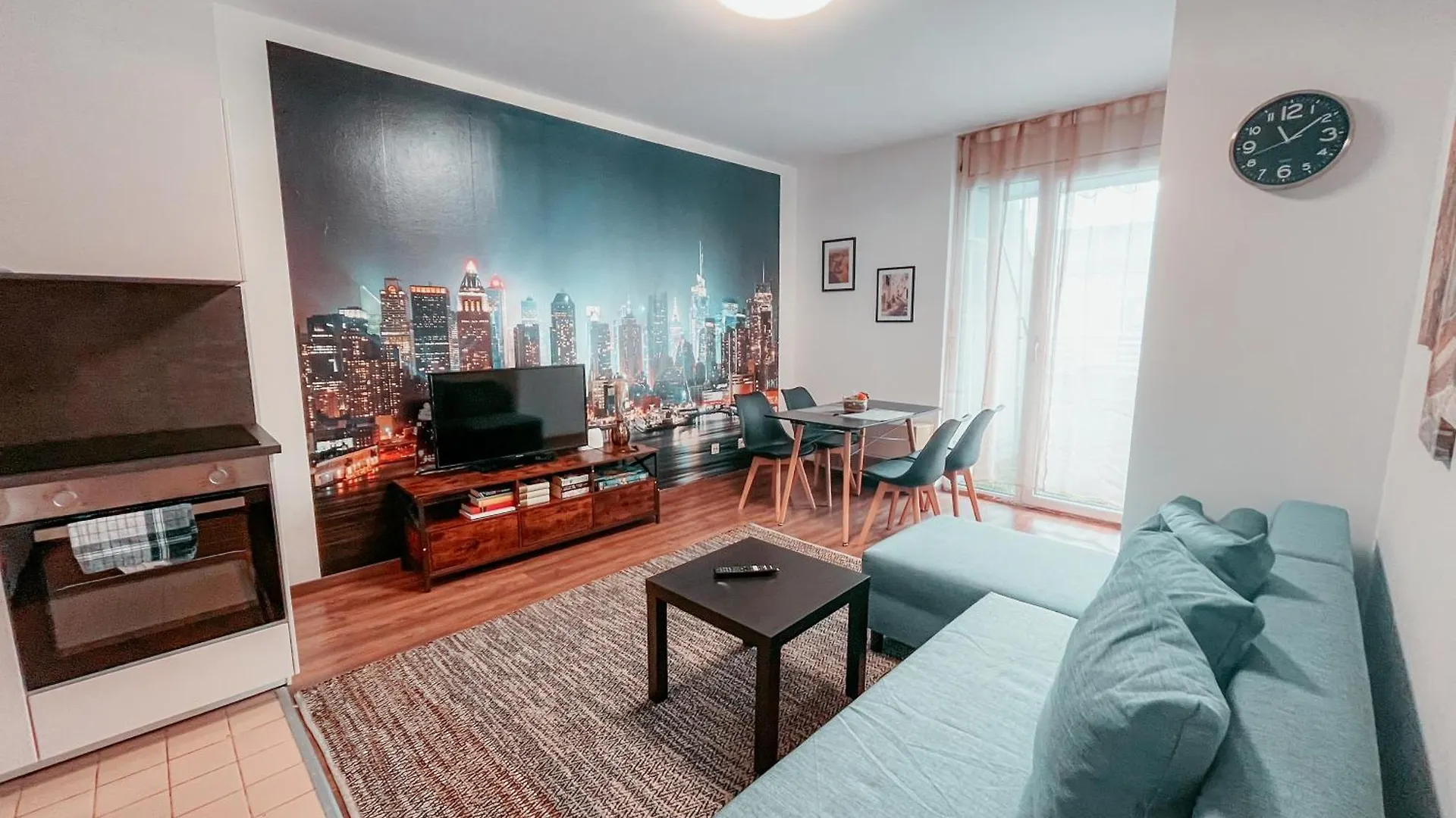 Vienna Shopping Center 3 Apartment